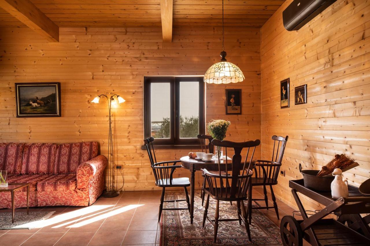 Borgo Olivo Apartment Pietrelcina Ngoại thất bức ảnh