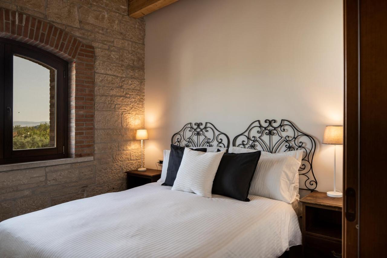 Borgo Olivo Apartment Pietrelcina Ngoại thất bức ảnh